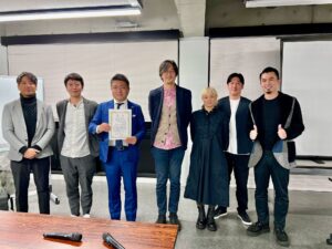 熊本大学星野准教授と記念撮影